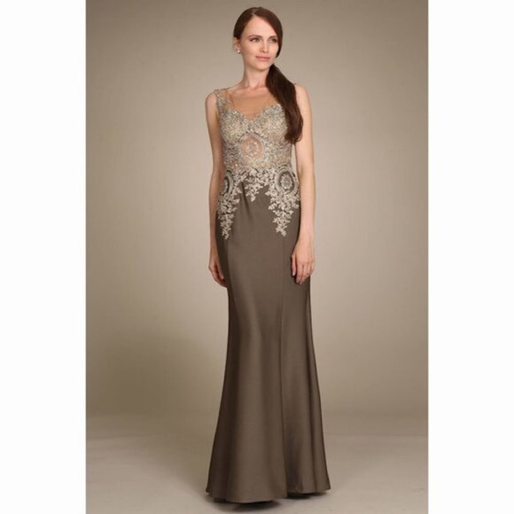 Dresses & Skirts - MOCHA Gold Lace Bodycon Dress